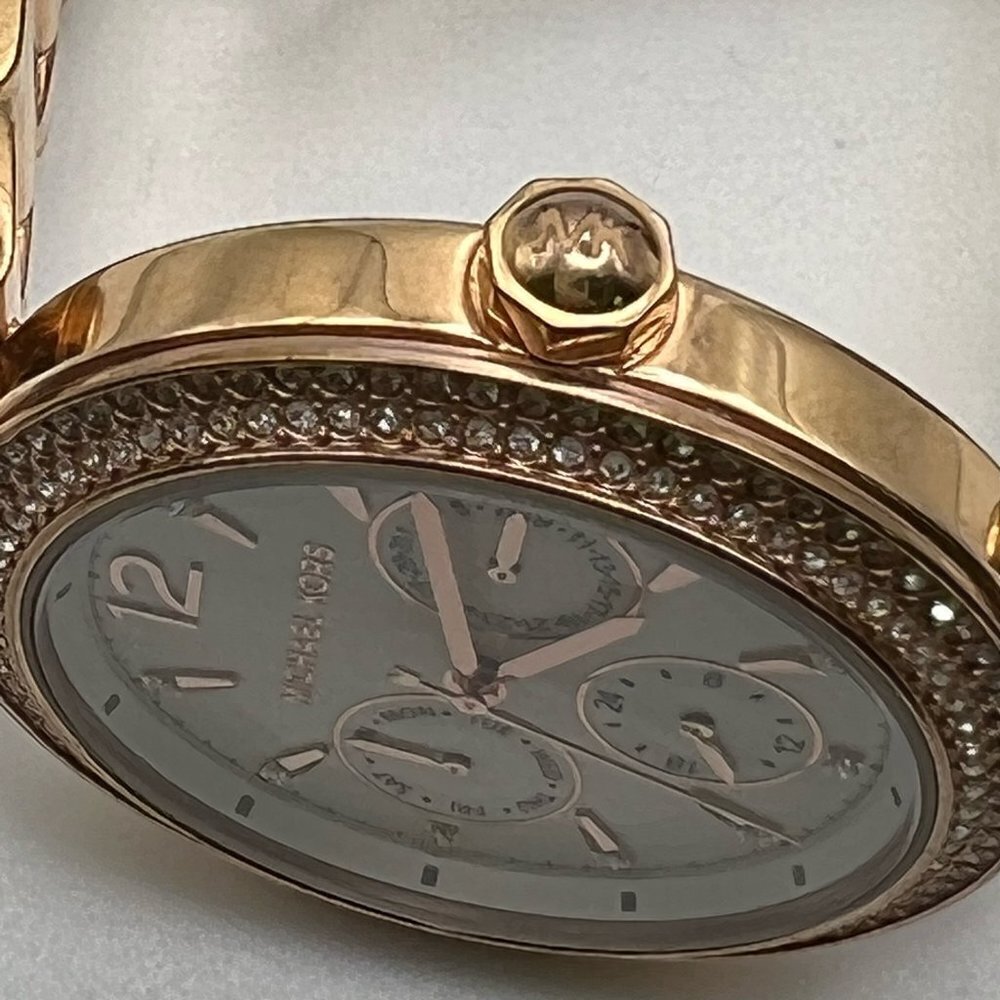 Michael Kors Rose Gold & Crystals Ladies Watch Extra Links &Working - Picture 8 of 11